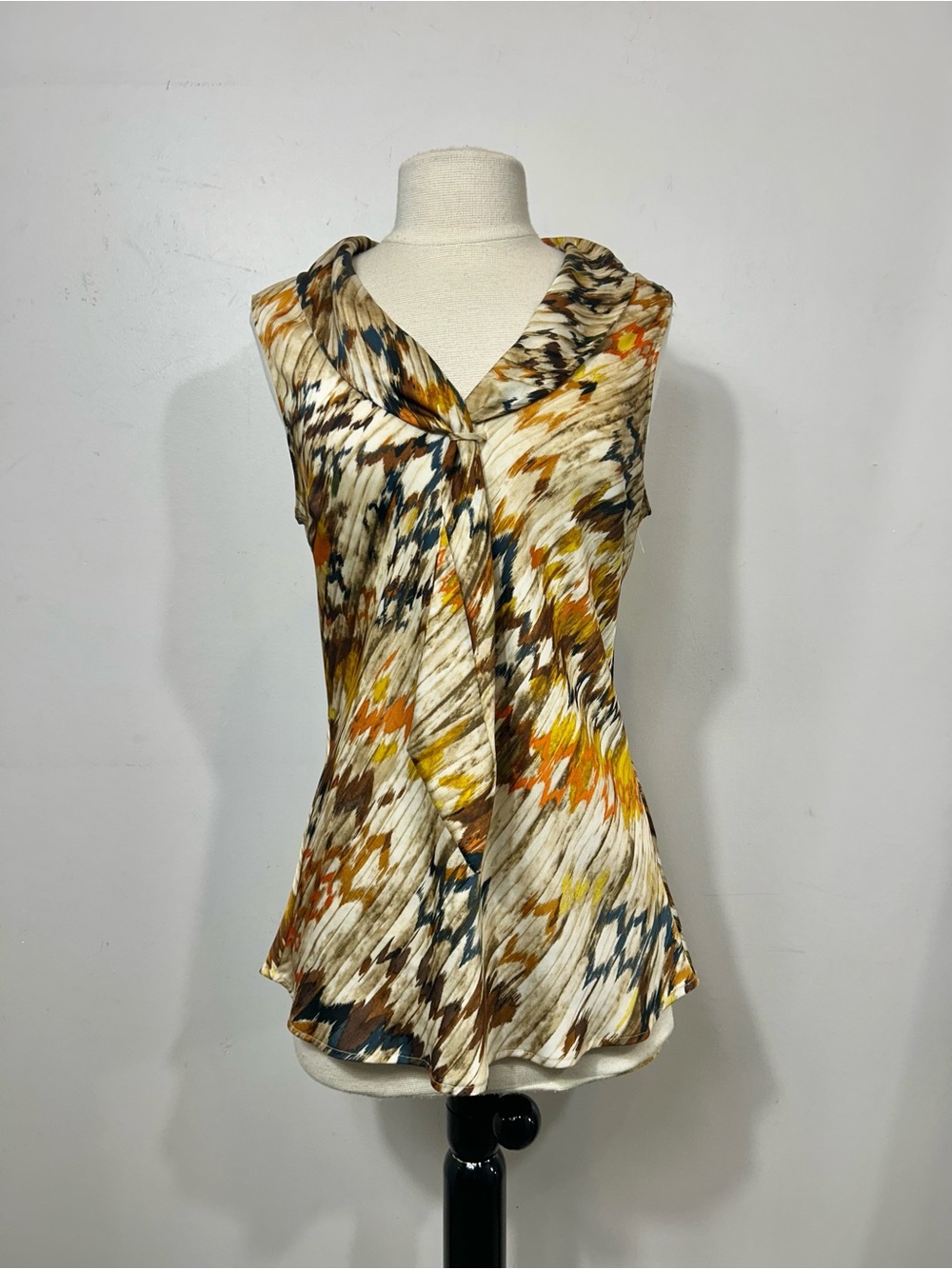 Tahari Arthur S. Levine Ikat Cowl Neck Sleeveless Blouse Top Size M - Picture 4 of 9